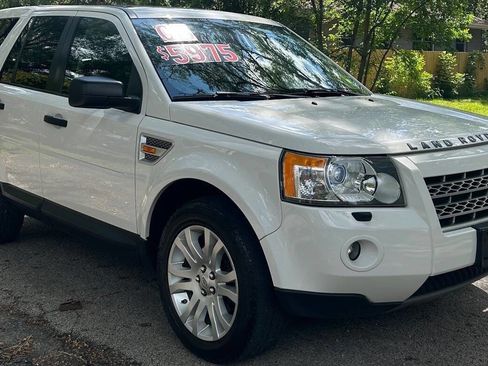 Used 2008 Land Rover LR2 SE image 4