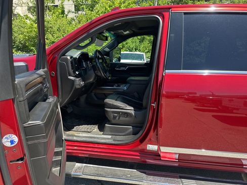 Used 2024 Chevrolet Silverado 3500 High Country w/ Z71 Off-Road Package AWD/4WD image 10