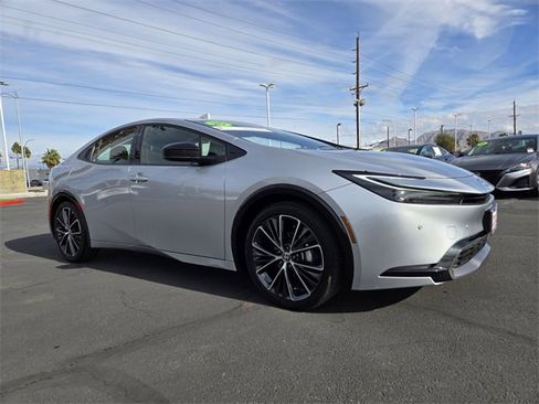 Certified 2025 Toyota Prius Limited image 2