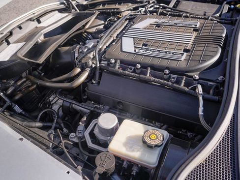 Used 2015 Chevrolet Corvette Z06 w/ 3LZ Preferred Equipment Group image 28