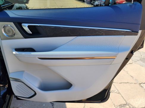 New 2026 Buick Enclave Avenir w/ Super Cruise Package image 43