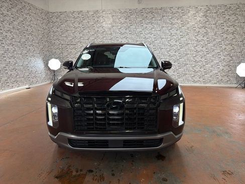 Used 2024 Hyundai Palisade SEL FWD image 2