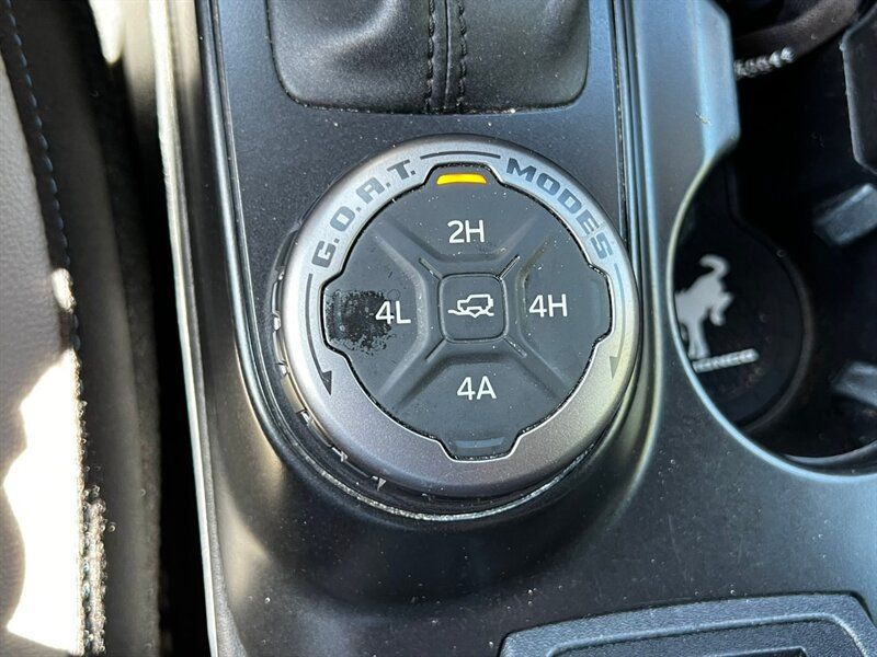 Used 2022 Ford Bronco Wildtrak AWD/4WD image 39