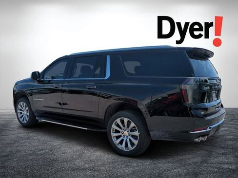 New 2026 Chevrolet Suburban Premier w/ Sun And Tow Package RWD image 5