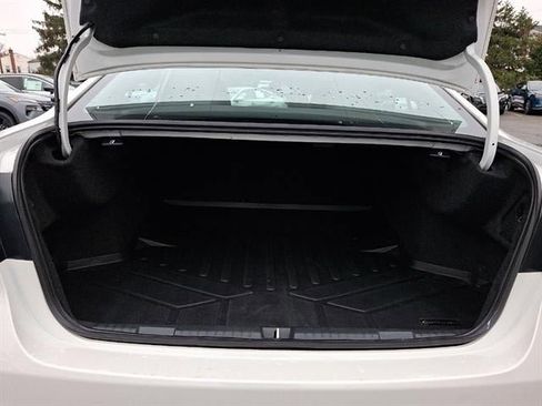 Used 2023 Subaru Legacy Premium image 27