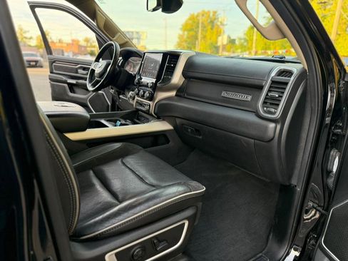 Used 2019 RAM 1500 Laramie image 36