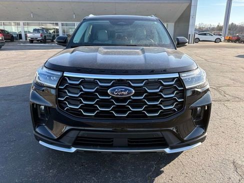 Used 2025 Ford Explorer Platinum w/ Ultimate Package image 13