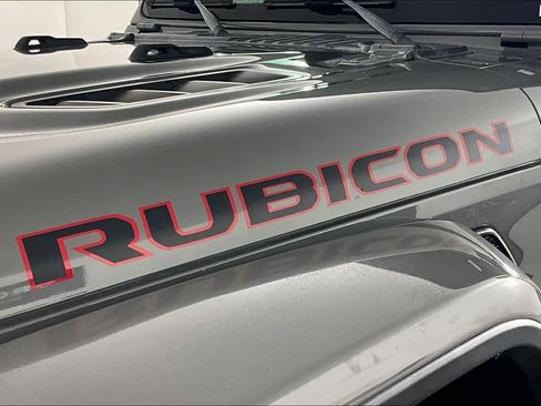 Used 2020 Jeep Gladiator Rubicon image 10