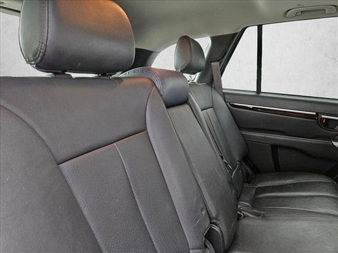 Used 2011 Hyundai Santa Fe Limited image 21