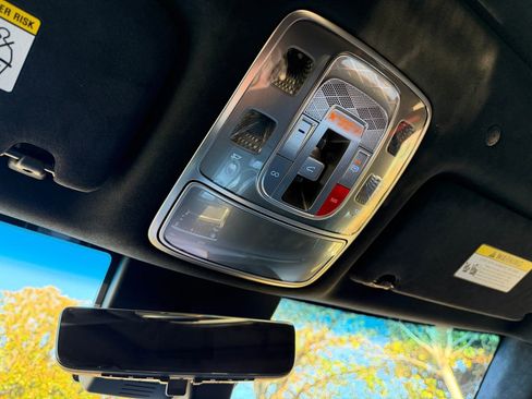 Used 2025 Genesis GV80 3.5T e-SC image 29