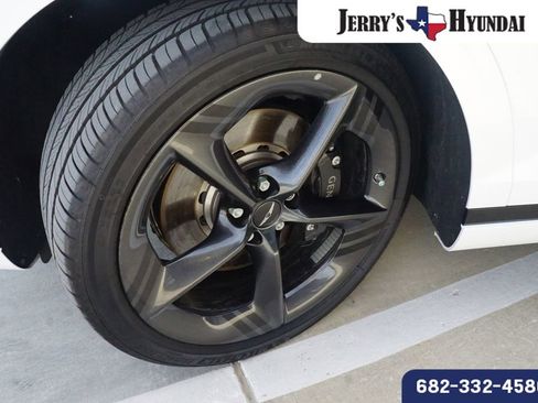 Used 2026 Genesis GV70 3.5T Sport Prestige image 7