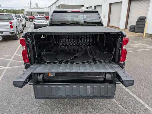 Used 2022 Chevrolet Silverado 1500 Custom RWD image 28