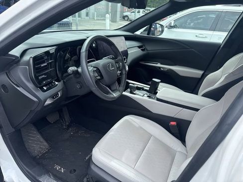 Used 2024 Lexus RX 350 Premium Plus w/ Convenience Package image 6