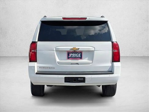 Used 2020 Chevrolet Suburban LT AWD/4WD image 7