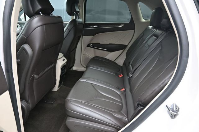Used 2019 Lincoln MKC Reserve w/ MKC Technology Package AWD/4WD image 15