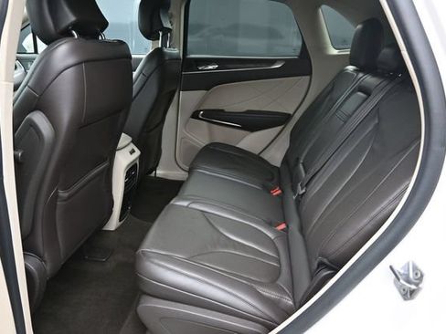 Used 2019 Lincoln MKC Reserve w/ MKC Technology Package AWD/4WD image 15