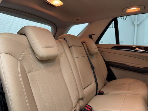 Used 2017 Mercedes-Benz GLE 350 image 26