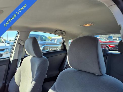 Used 2015 Toyota Prius Three FWD image 19