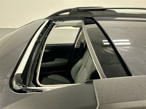 Used 2025 Subaru Outback Limited w/ Popular Package #2 image 20