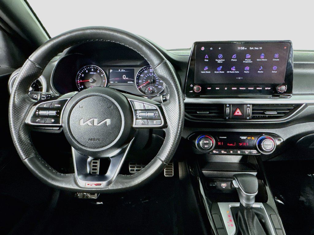 Used 2024 Kia Forte GT-Line FWD image 15