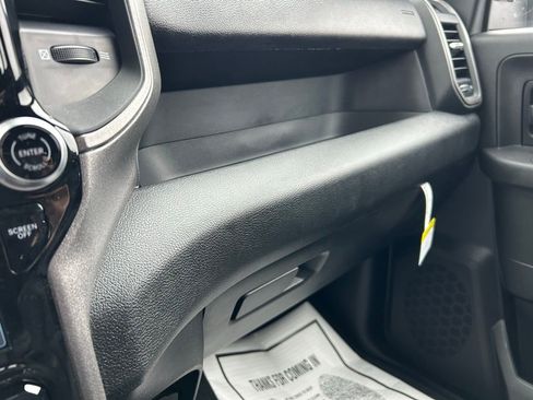 New 2026 RAM 2500 Tradesman AWD/4WD image 29