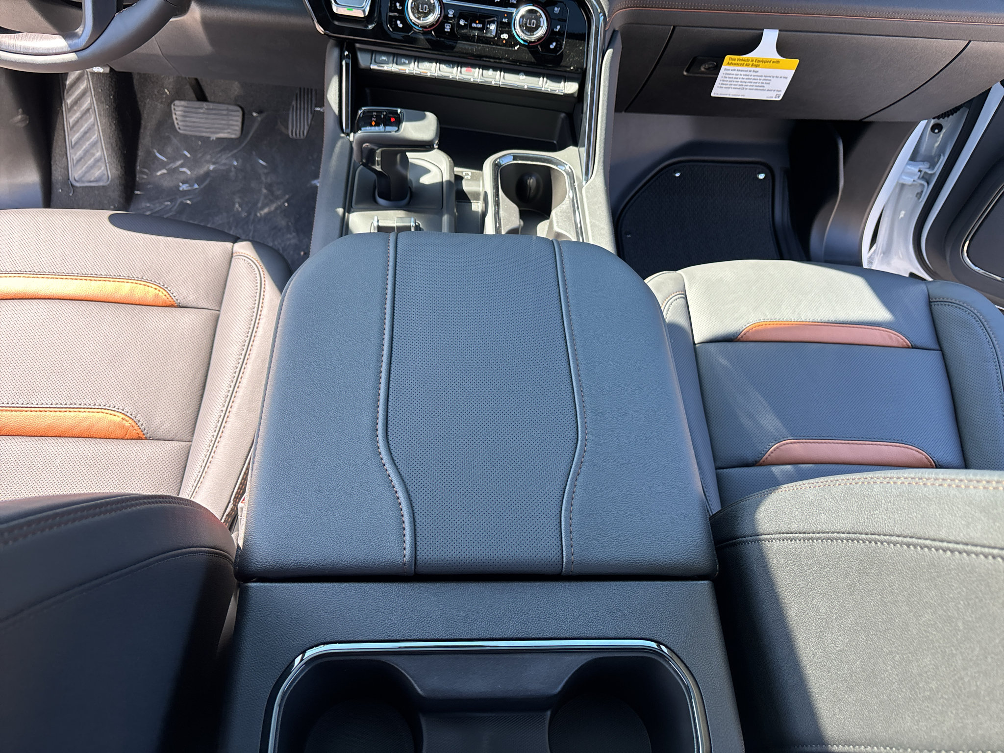 New 2026 GMC Sierra 1500 AT4 w/ AT4 Premium Package AWD/4WD image 28