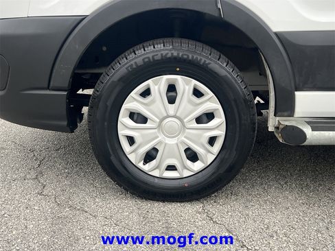 Used 2024 Ford Transit 250 Low Roof w/ Exterior Upgrade Package image 30
