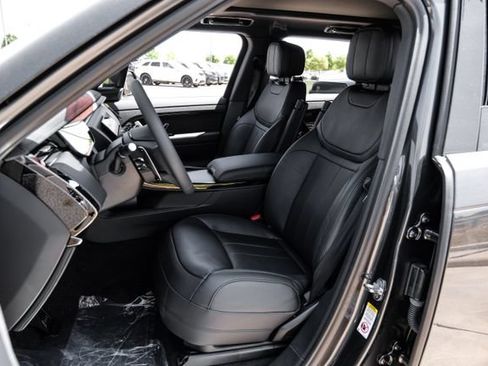 New 2026 Land Rover Range Rover Sport Dynamic SE AWD/4WD image 43