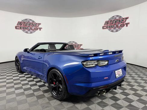 Used 2021 Chevrolet Camaro SS RWD image 8