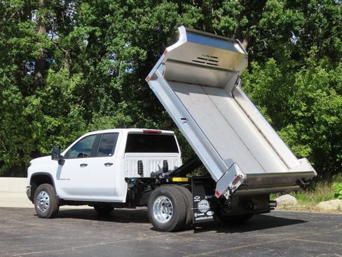 New 2025 Chevrolet Silverado 3500 W/T w/ WT Convenience Package AWD/4WD image 4