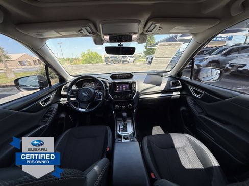 Used 2021 Subaru Forester Premium AWD/4WD image 21