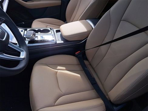 New 2026 Audi Q8 Premium Plus image 18