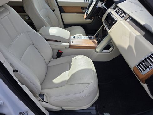Certified 2022 Land Rover Range Rover Westminster Edition AWD/4WD image 3