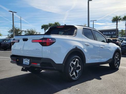 Used 2023 Hyundai Santa Cruz Limited image 4