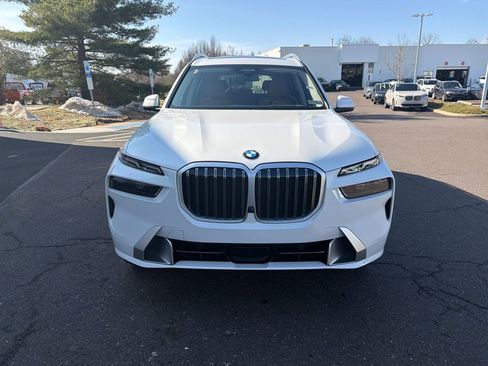 Certified 2026 BMW X7 xDrive40i w/ Premium Package image 8