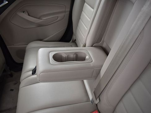 Used 2016 Ford C-MAX Energi SEL image 24