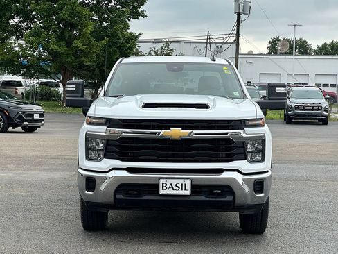 Used 2026 Chevrolet Silverado 2500 LT AWD/4WD image 9