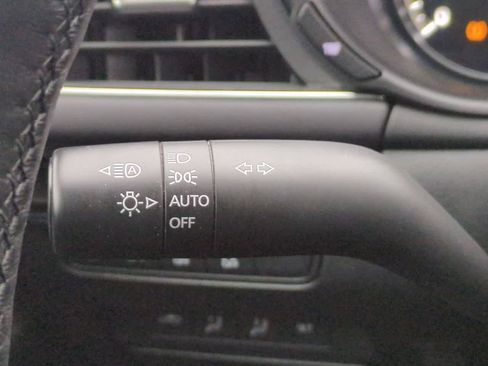 Used 2025 MAZDA MAZDA3 2.5 Turbo Sedan w/Premium Plus image 27