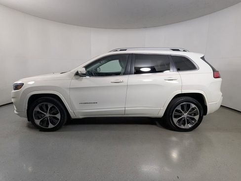 Used 2019 Jeep Cherokee Overland w/ Technology Group FWD image 4