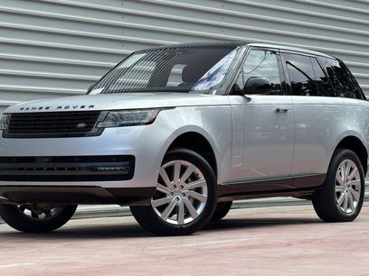 Used 2023 Land Rover Range Rover SE