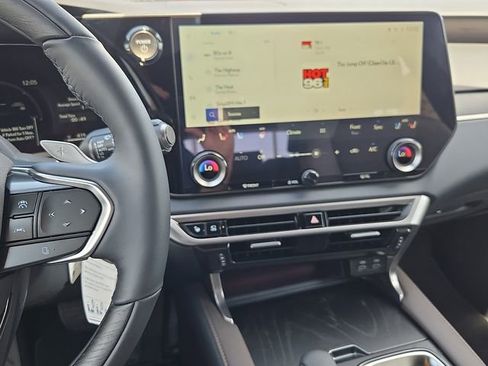 New 2026 Lexus RX 450h AWD image 16