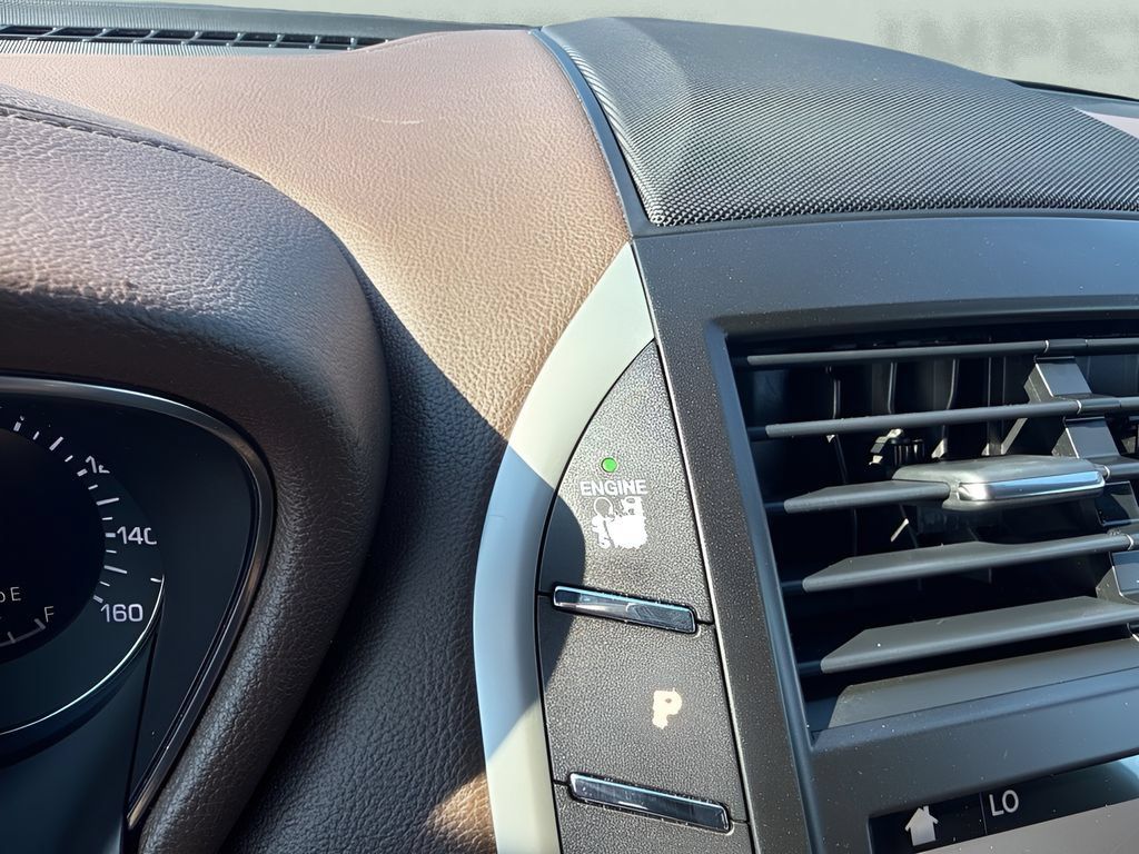 Used 2018 Lincoln MKC Reserve AWD/4WD image 19