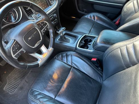 Used 2016 Dodge Charger SRT w/ Harman/Kardon Audio Group RWD image 10