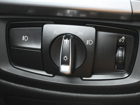 Used 2017 BMW X5 xDrive50i image 12