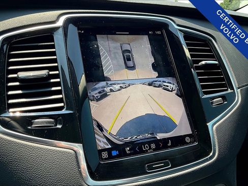 Used 2025 Volvo XC90 T8 Ultra w/ Protection Package image 27