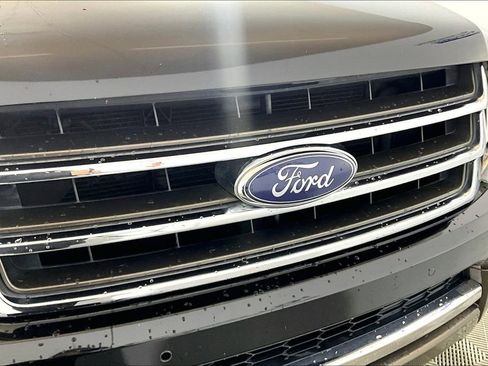 Used 2017 Ford Expedition King Ranch image 24