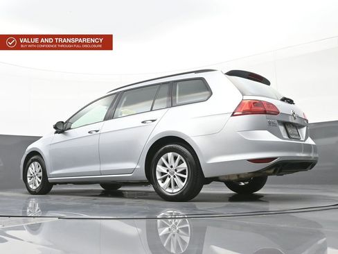 Used 2016 Volkswagen Golf S FWD image 39