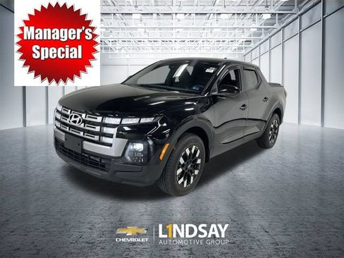 Used 2026 Hyundai Santa Cruz SE AWD/4WD image 1