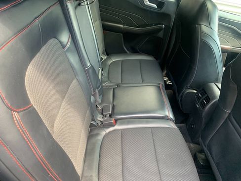 Used 2023 Ford Escape ST-Line w/ Tech Pack #1 AWD/4WD image 13