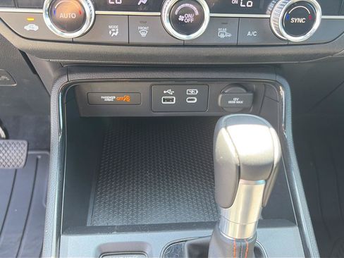 Used 2024 Honda CR-V Sport image 10
